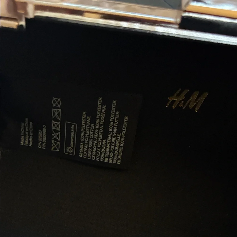 H&M Black Mini Bag with Gold Chain - Picture 3 of 5